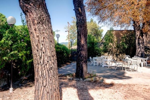 Hotel Il Cavallo باربيرينو دي موجيلو المظهر الخارجي الصورة